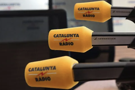 cat radio uai by Kellenfol Ad.
